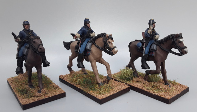 28mm US Cavalry with pistols, summer