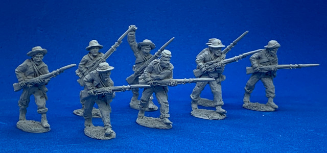 28mm CS Infantry, advancing, barefoot